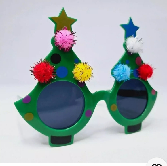Christmas Tree Glasses - Picture 2 of 5